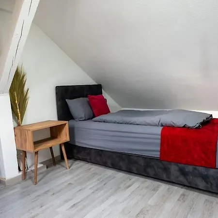 Serviceroom24 - 4 In Wlan - Smart-tv - 24-7 Check-in Und Kueche