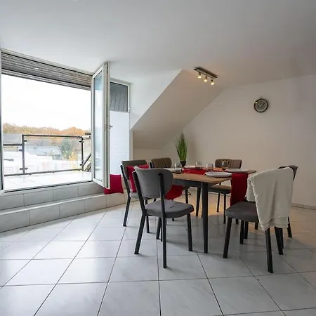 Serviceroom24 - 4 In Wlan - Smart-tv - 24-7 Check-in Und Kueche Apartment Gladbeck