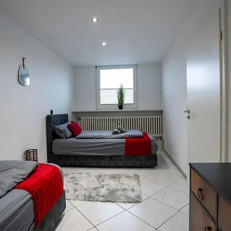 Serviceroom24 - 4 In Wlan - Smart-tv - 24-7 Check-in Und Kueche Apartament *